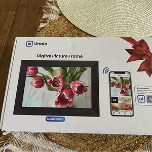 Black Digital Picture Frame